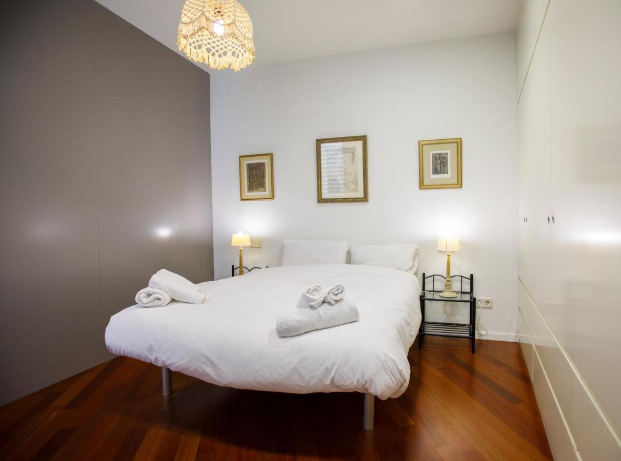 Rentalsevilla A Los Pies De La Giralda Екстериор снимка